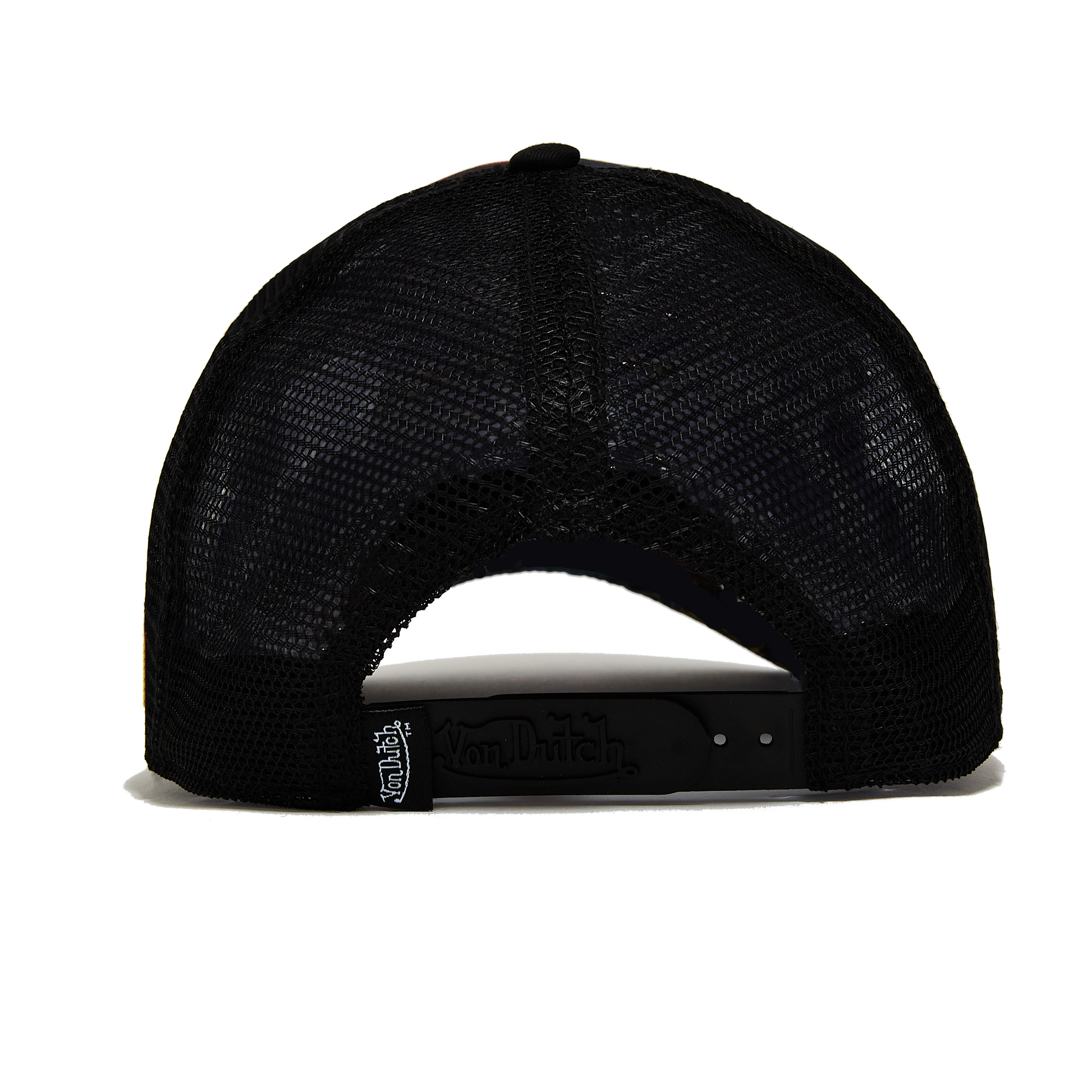 Black_Camo_Studs_Trucker_back.png